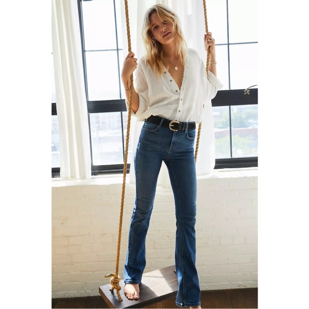 ◾️Free People We The Free Shayla Mid Rise Slim Boot Cut Jean